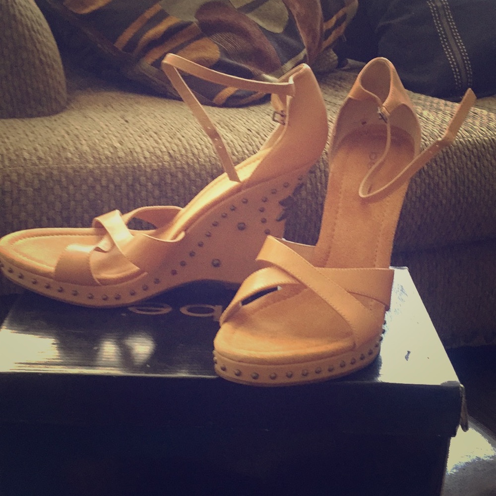 Bebe shoes